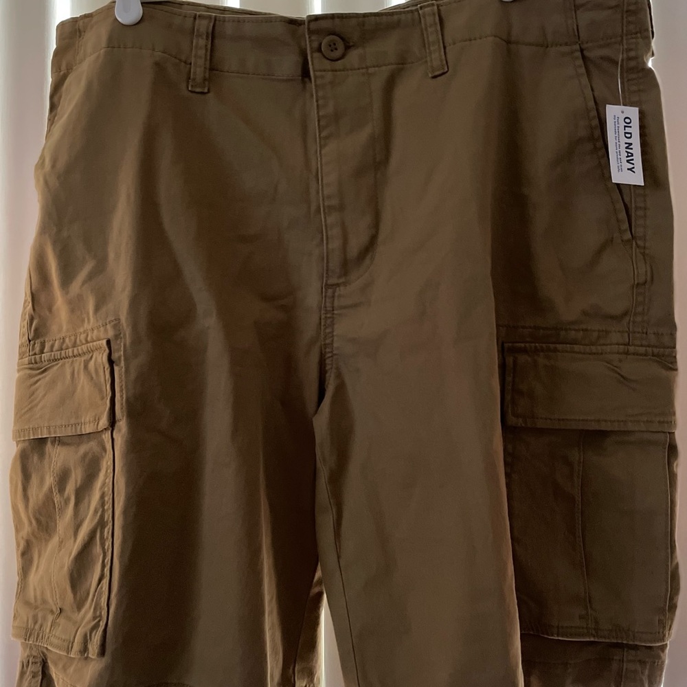 Old Navy Cargo Shorts NWT